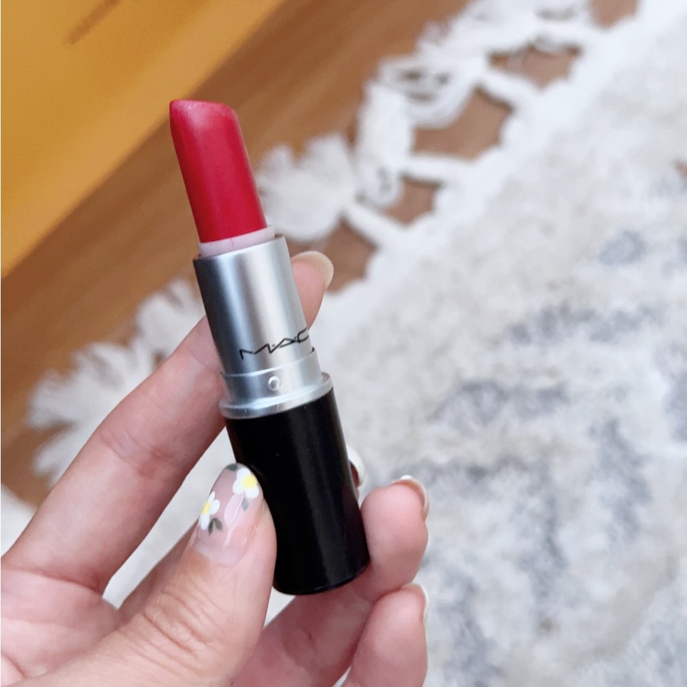 Mac Ruby Woo Lipstick